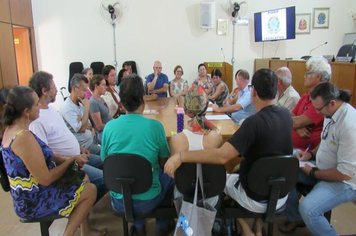 Foto - REUNIÃO DEP. TURISMO E COMTUR COM O PESSOAL DE ARTESANATO