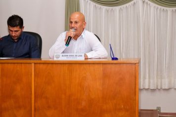 Foto - Sessão Solene - Entrega de Titulo de Cidadão Pedra-belense ao Exmo Dep. Estadual Barros Munhoz