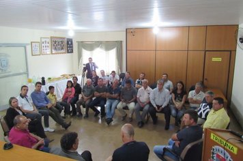 Foto - Reunião com Deputado Campos Machado